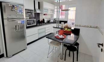 Imagem 2: 3 dormitórios, 1 suíte e 2 vagas na melhor localização do Estreito