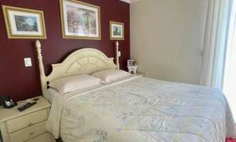 Imagem 7: Casa de condomínio com Três Dormitórios, uma é suíte