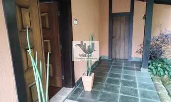 Imagem 3: Casa para venda com 365 metros quadrados com 3 quartos em Bingen - Petrópolis - RJ