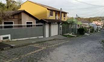 Imagem: Arsenal Imóveis vende- Casa com 3 quartos