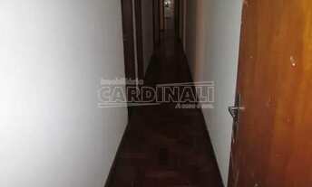 Imagem 5: Casa para venda possui 136 metros quadrados com 3 quartos em Vila Deriggi - São Carlos - S