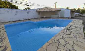 Imagem 3: Casa de condomínio para venda tem 151 metros quadrados com 4 quartos