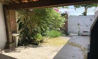 Imagem 2: Casa para Locação em Itanhaém, Suarão, 2 dormitórios, 1 suíte, 2 banheiros, 2 vagas