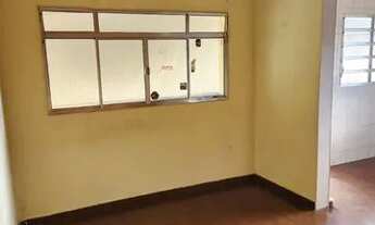 Imagem 2: Casa no Jardim Zaira - Mauá - SP - Quintal e sem garagem