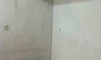 Imagem 3: Casa 2/4 (NÃO É SOZINHA NO LOTE