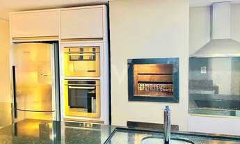 Imagem: Sobrado em Camboriú no bairro São Francisco