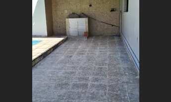 Imagem 5: ALUGO EXELENTE CASA COM PISCINA EM EXELENTE LOCALIZAÇÃO COM 5 DORMITÓRIOS