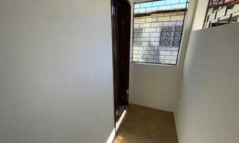 Imagem 2: Apartamento para aluguel com 40 metros quadrados com 2 quartos em Benfica - Fortaleza - CE