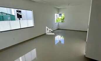 Imagem 2: Casa Impecável - 4 Quartos - Área Gourmet - Piso Porcelanato - Condomínio Central Park I