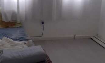 Imagem 2: Casa em Condomínio para Venda em Taubaté, Condomínio Ouroville, 4 dormitórios, 1 suíte, 4