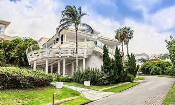 Imagem 2: Mansão de Alto Padrão em Condomínio de Luxo no Cacupé