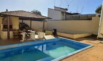 Imagem 2: Casa de condomínio sobrado para venda tem 166 metros quadrados com 4 quartos