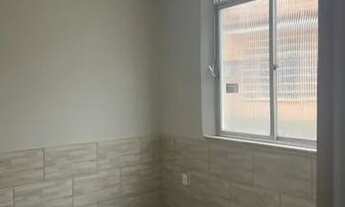 Imagem 2: Alugo casa de vila no Fonseca na Alameda sãoBoaventura