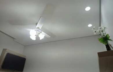 Imagem 2: Casa para venda tem 180 metros quadrados com 3 quartos em Granja Verde - Betim - MG