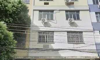 Imagem: AO LADO DA PRAÇA NITEROI, PARALELA A RUA