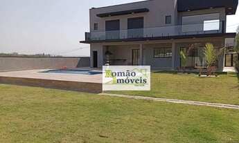 Imagem 3: Linda Casa de Alto Padrão em Condomínio Exclusivo em Atibaia*