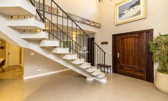 Imagem 3: Casa à venda com 5 quartos no Vista Alegre em Curitiba