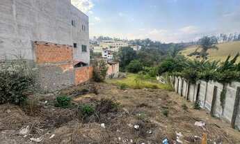 Imagem 4: Lote disponível para venda no bairro Arcádia em Conselheiro Lafaiete-MG