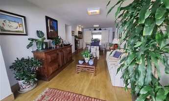 Imagem 2: Seu Refúgio de Luxo à Beira-Mar na Barra da Tijuca!