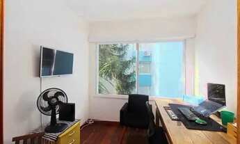 Imagem 7: Apartamento em Porto Alegre, no bairro Cristal, com 2 dormitório(s), e 2 banheir