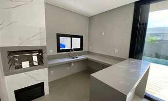 Imagem: Casa de condomínio térrea para venda possui