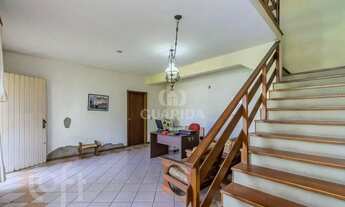 Imagem 4: Casa à venda em Chácara das Pedras com 212 m², 3 quartos, 1 suíte, 3 vagas