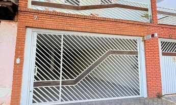 Imagem: Sobrado para aluguel tem 200 metros quadrados