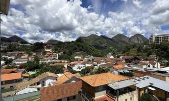 Imagem 4: COBERTURA com 3 suítes e vista incrível para locação nas Braunes