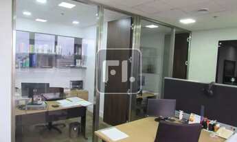 Imagem 3: Escritório para venda possui 133 metros quadrados em Cidade Monções - São Paulo - SP