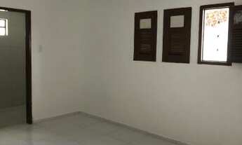 Imagem 4: Aluga-se ou vende- se uma casa no bairro do Matheus valor do aluguel R$800,00