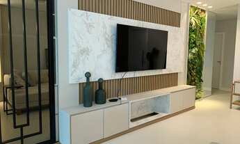 Imagem 3: Lindo apto mobiliado com 3 suítes e 2 vagas de garagem na Meia Praia