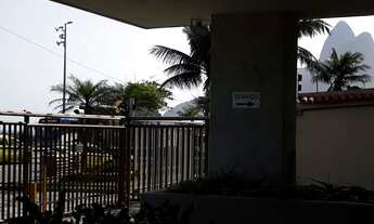 Imagem 2: Apartamento para venda com 150 metros quadrados com 3 quartos em Ipanema - Rio de Janeiro