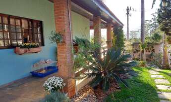 Imagem 5: Casa com piscina para venda na Vila Suissa em Cesar de Souza em Mogi das Cruzes