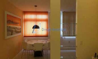 Imagem 3: Copacabana - Desocupado - Andar alto - Reformado - 2 quartos (1 suíte com closet) - Cozinh