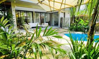 Imagem 2: Mansão de condomínio Pé na Areia em Maresias, para venda, com 4 suites