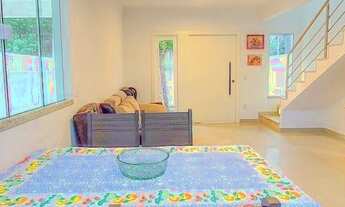 Imagem 5: Lindo sobrado geminado, composto por 02 suítes, próximo a praia de Bombas - Bombinhas/SC