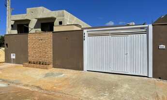 Imagem: Casa nova à venda, com 03 dormitórios