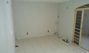 Imagem 5: QNM 4 - Imóvel Residencial/Comercial - Frente para avenida Leste Ceilândia