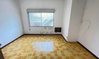 Imagem 4: Casa de alvenaria de 02 dormitórios, sala, cozinha, banheiro, área, entrada para carro. &l