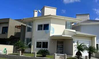 Imagem 3: Belíssima Casa no Loteamento Pedra Branca, Bairro Areias de Palhocinha, em Garopaba
