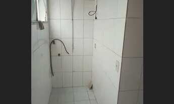 Imagem 2: Apartamento para aluguel possui 64 metros quadrados com 2 quartos em Ondina - Salvador - B