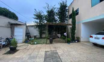 Imagem 2: Casa para aluguel possui 134 m2 com 04 quartos no Bairro Pampulha - Uberlândia - MG