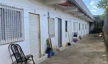 Imagem 2: Prédio de 10x30 com 9 kitinets, na Rua do Cobre Vale dos Carajás