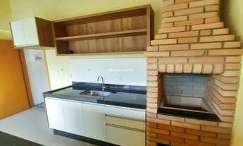 Imagem 4: Sobrado Decorado e Mobiliado com Cobertura, Churrasqueira, 2 suítes e 1 vaga de garagem