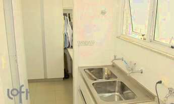 Imagem 3: Apartamento à venda em Higienópolis com 208 m², 4 quartos, 1 suíte, 2 vagas