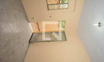 Imagem 6: Casa para Aluguel - Bento Ribeiro, 1 Quarto, 25 m2