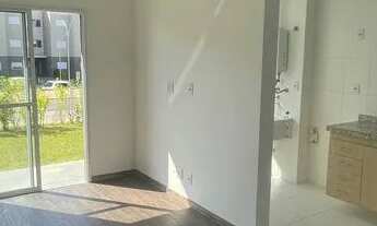 Imagem 2: * ALUGO BELO APARTAMENTO NO TÉRREO R$ 2.700,00 *