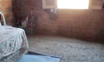 Imagem 2: Vendo Casa - Aceito carro como parte do pagamento - R$40 mil - Negociável