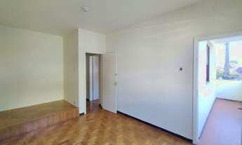 Imagem 4: Área Privativa para aluguel, 2 quartos, Sagrada Família - Belo Horizonte/MG