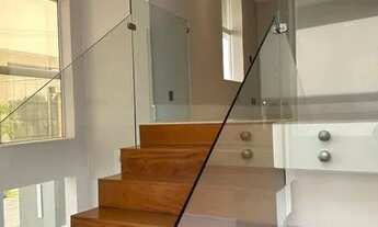 Imagem 7: Casa de condomínio para venda possui 477 metros quadrados com 4 quartos